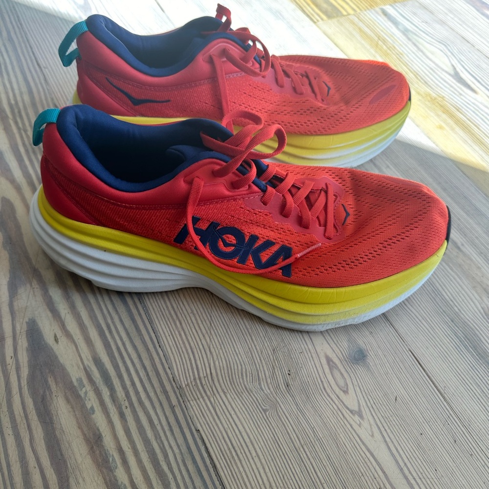 Hoka Bondi 10.5 in excellent condition